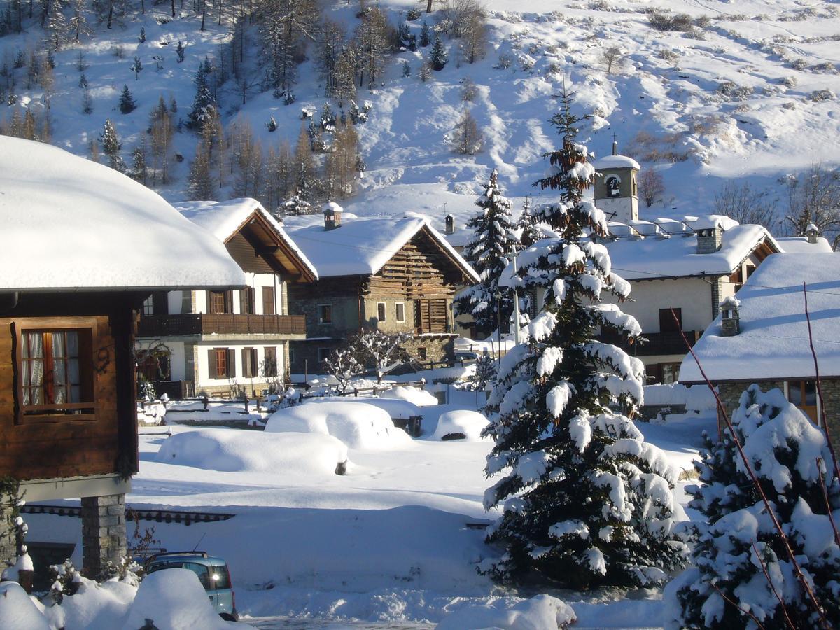 Hotel Locanda Grauson Cogne Exterior photo