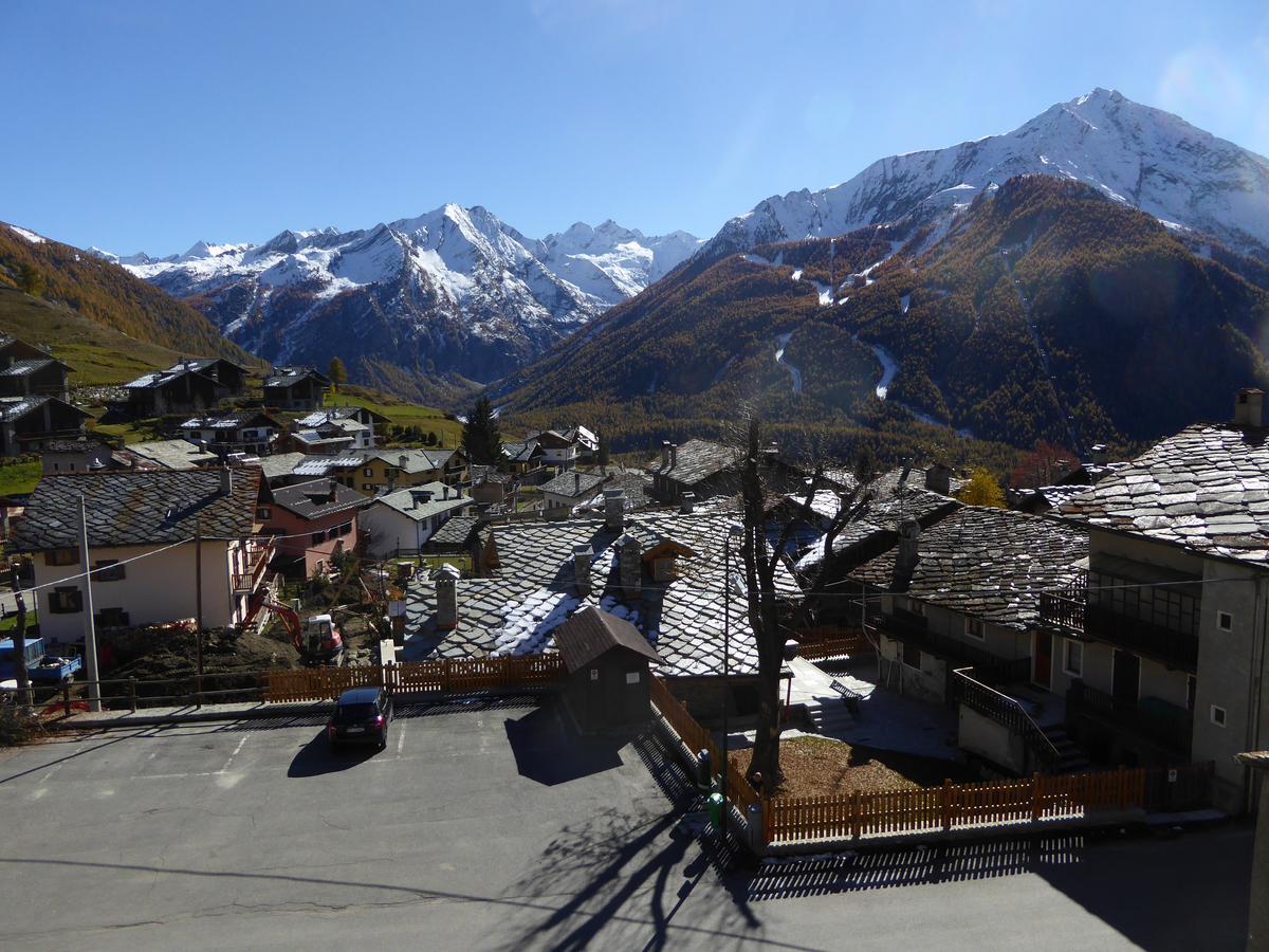 Hotel Locanda Grauson Cogne Exterior photo