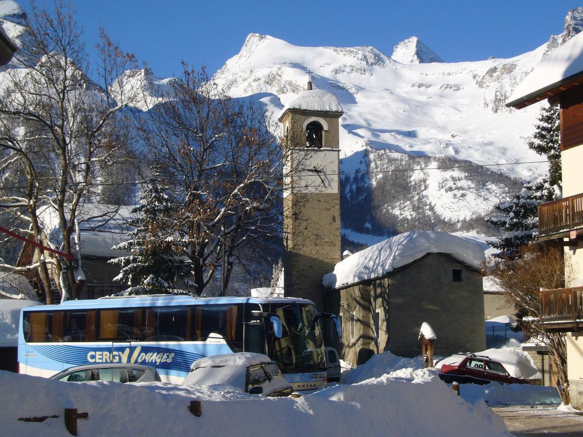 Hotel Locanda Grauson Cogne Exterior photo